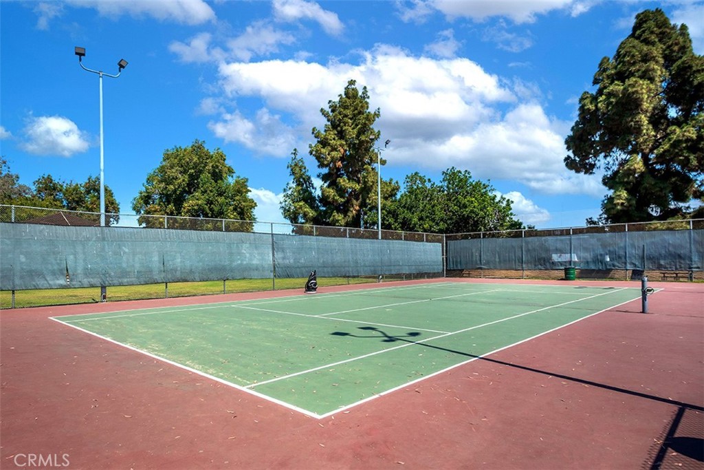 7065 9th Street, Unit 1 Buena Park, CA 90621 - Photo 32 of 36 a view of a tennis court