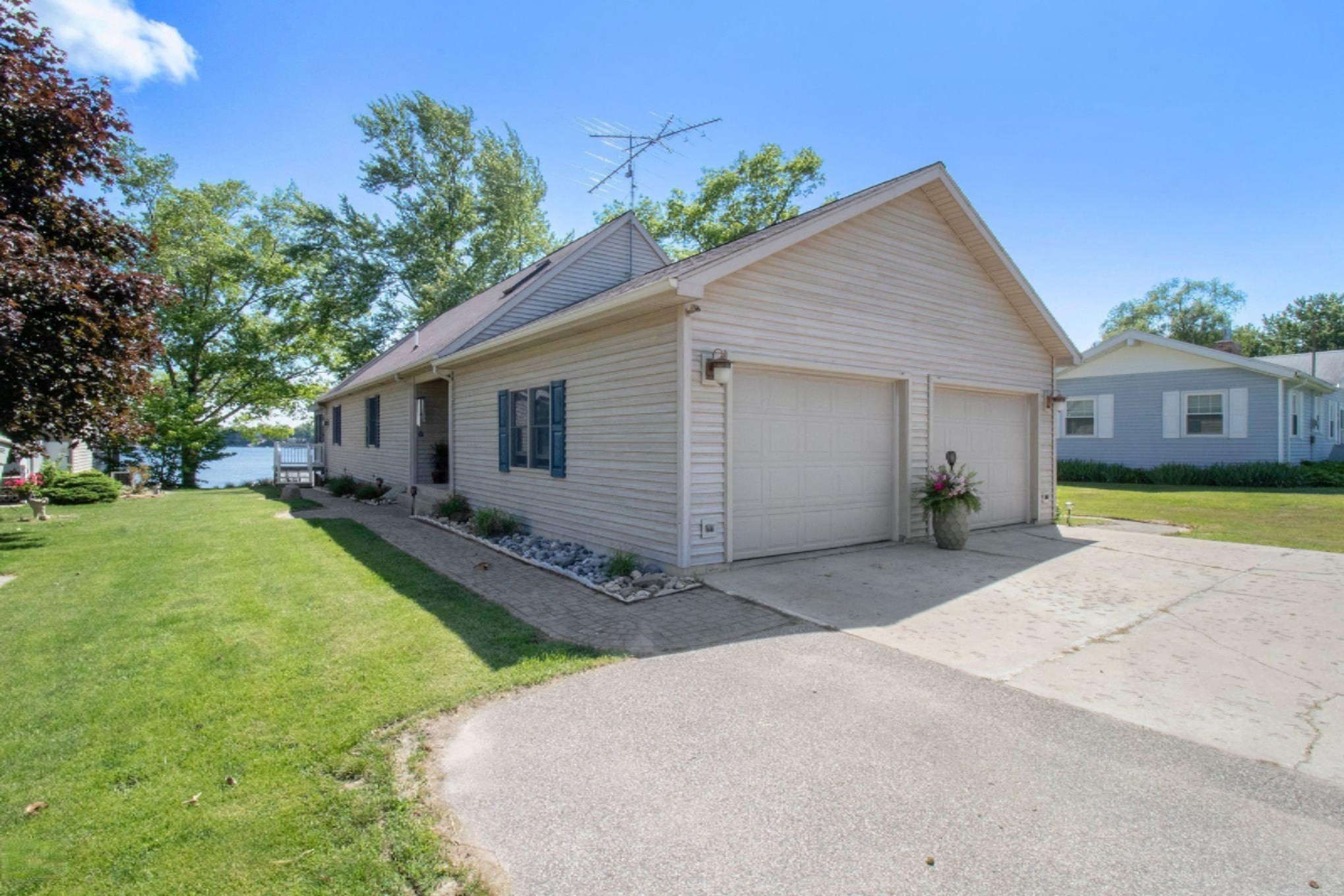 5063 Stella Road Custer, MI 49405 - Photo 33 of 49 Attached Garage