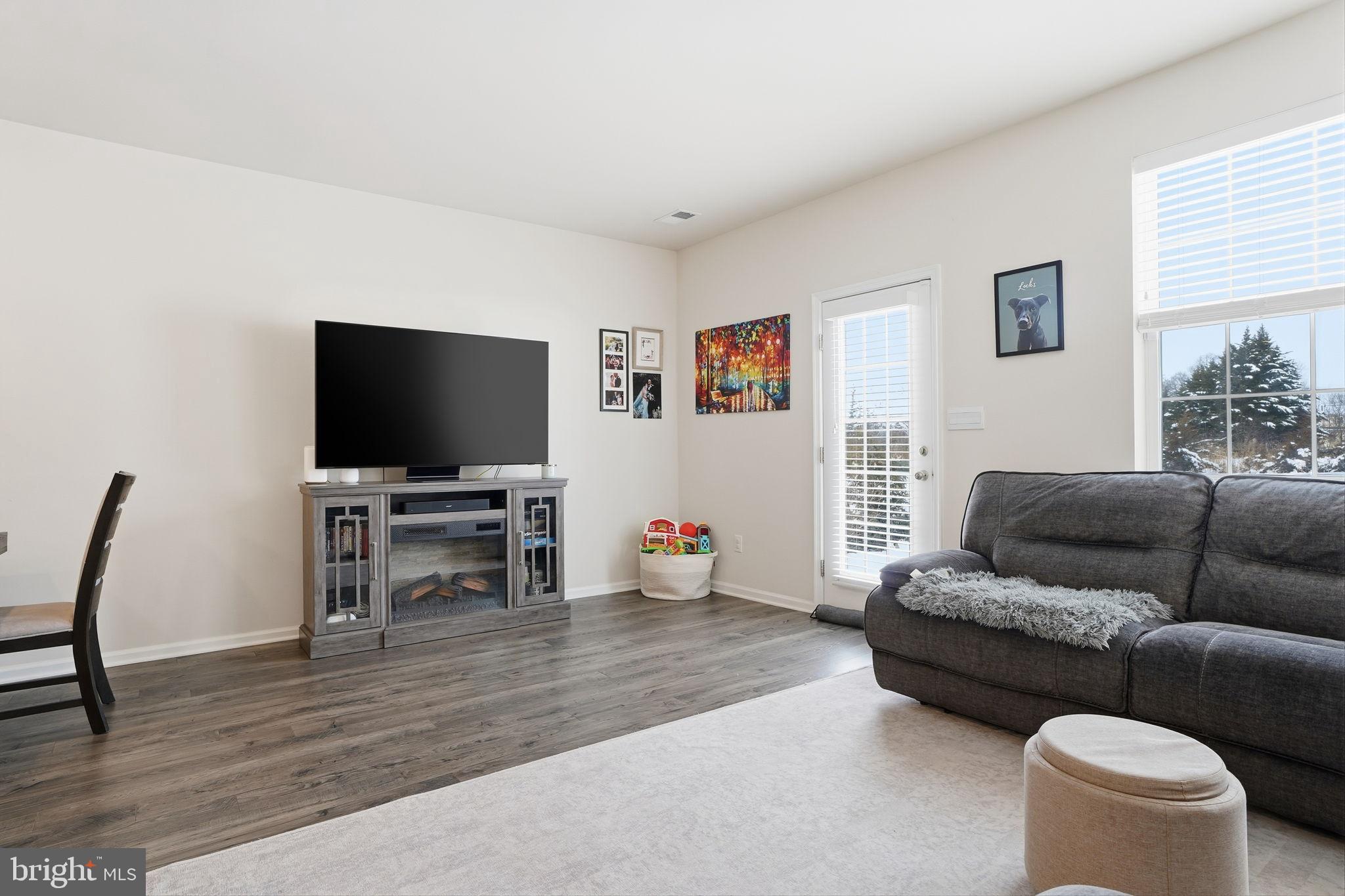 975 Still Waters Pennsburg, PA 18073 - Photo 4 of 20 Bright and inviting living space.