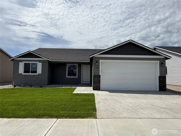 $514,900 | 186 Salmon Drive, Wenatchee, WA 98801