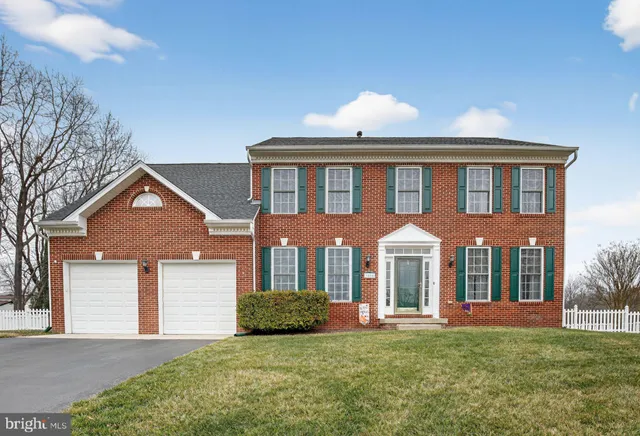 $565,000 | 2854 Cloudberry Court, Waldorf, MD 20603