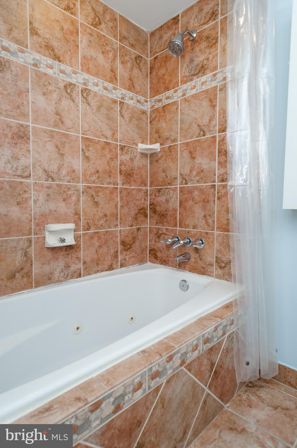 1028 Winton Street Philadelphia, PA 19148 - Photo 13 of 23