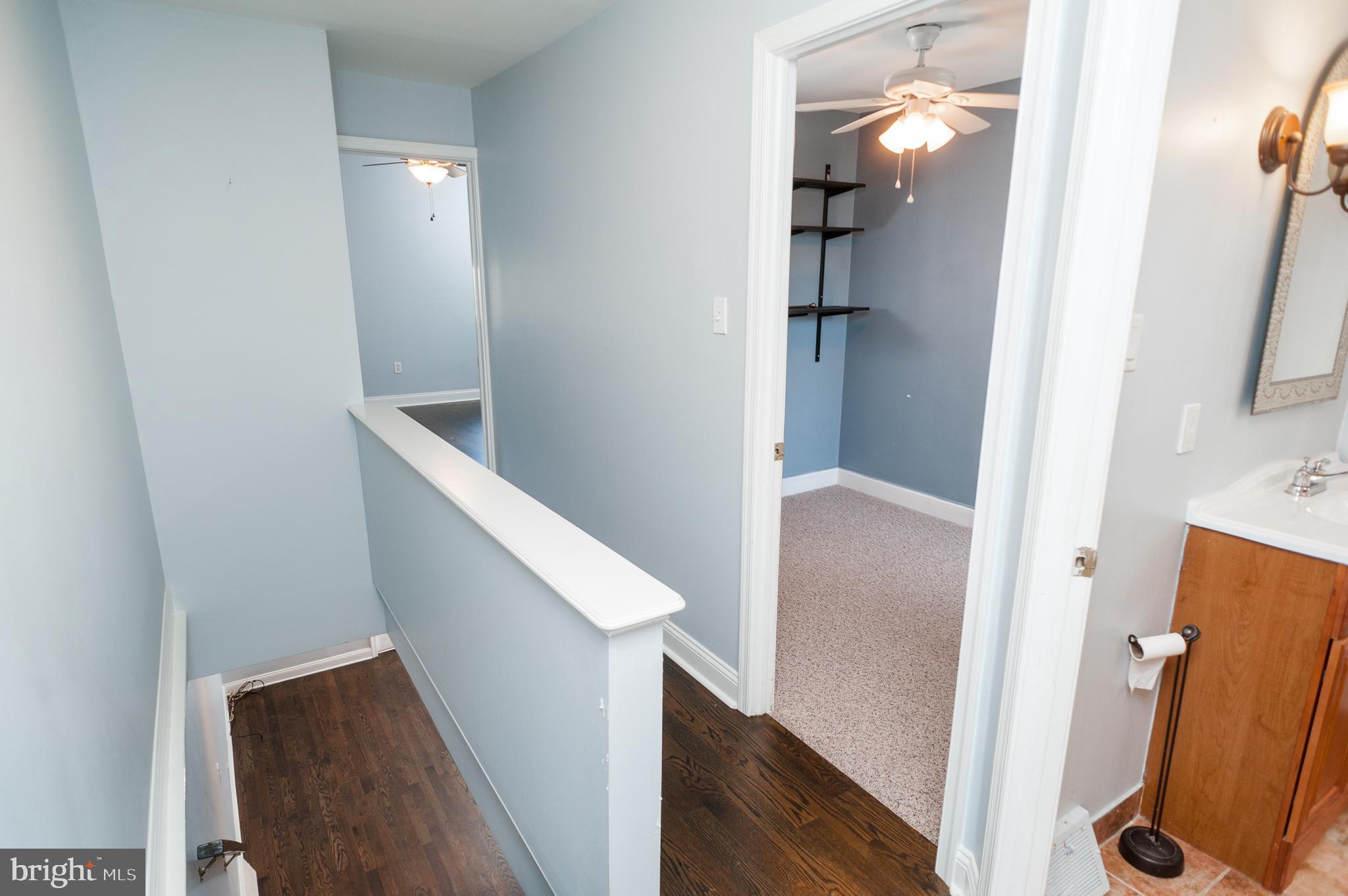 1028 Winton Street Philadelphia, PA 19148 - Photo 9 of 23