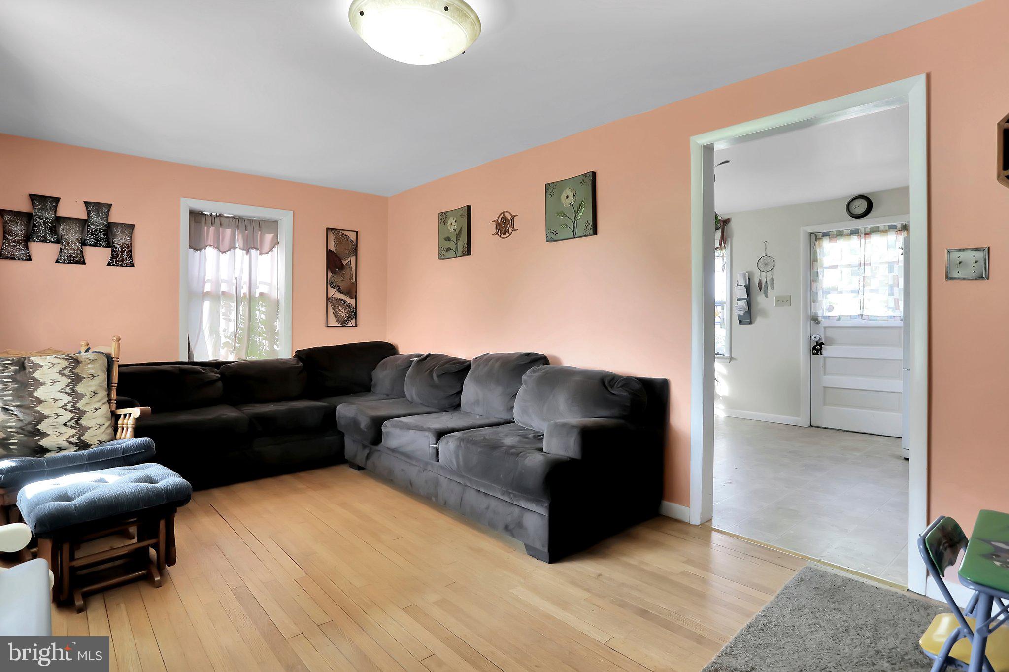 16015 Broadfording Road Clear Spring, MD 21722 - Photo 4 of 39