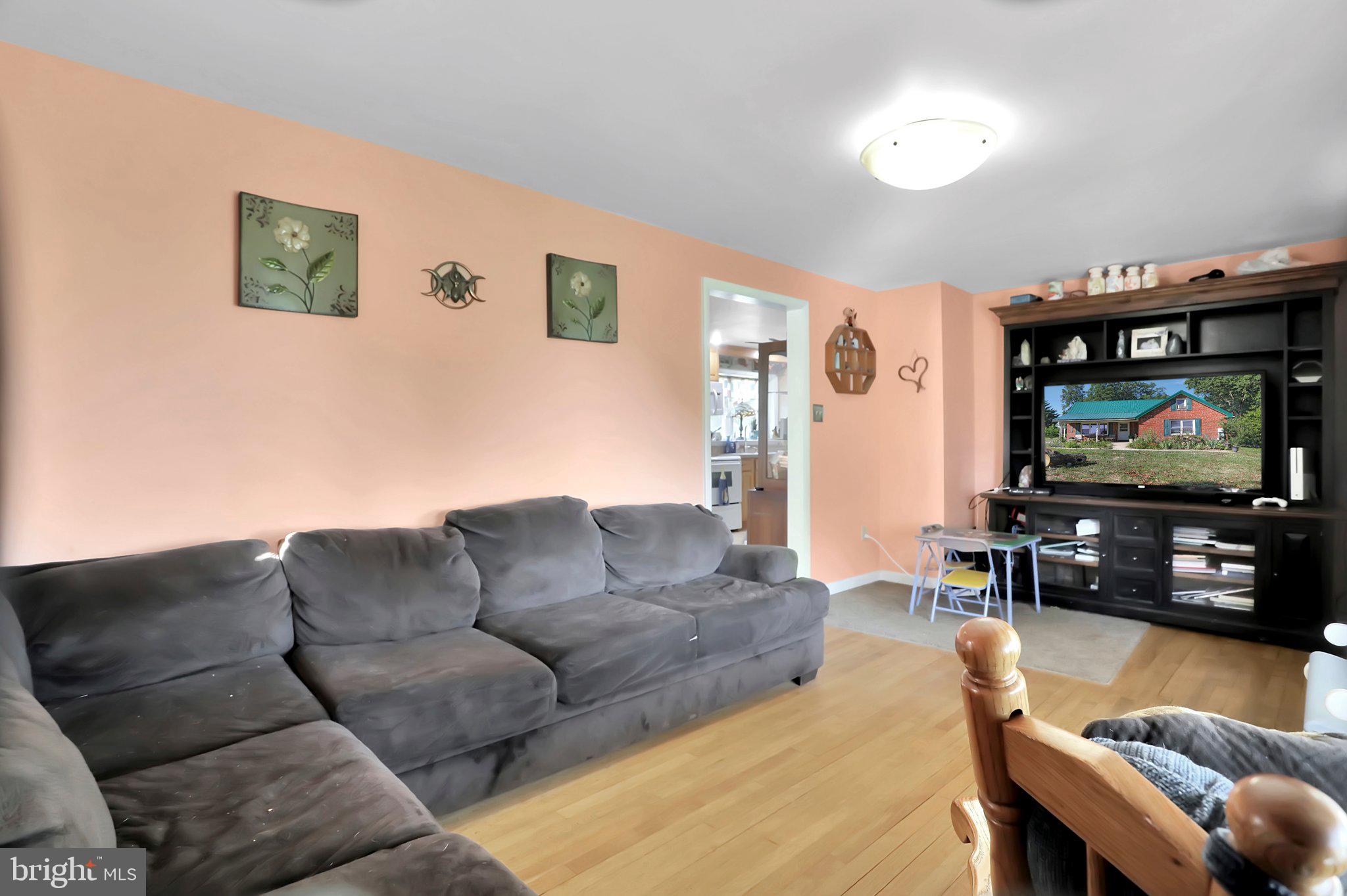 16015 Broadfording Road Clear Spring, MD 21722 - Photo 6 of 39