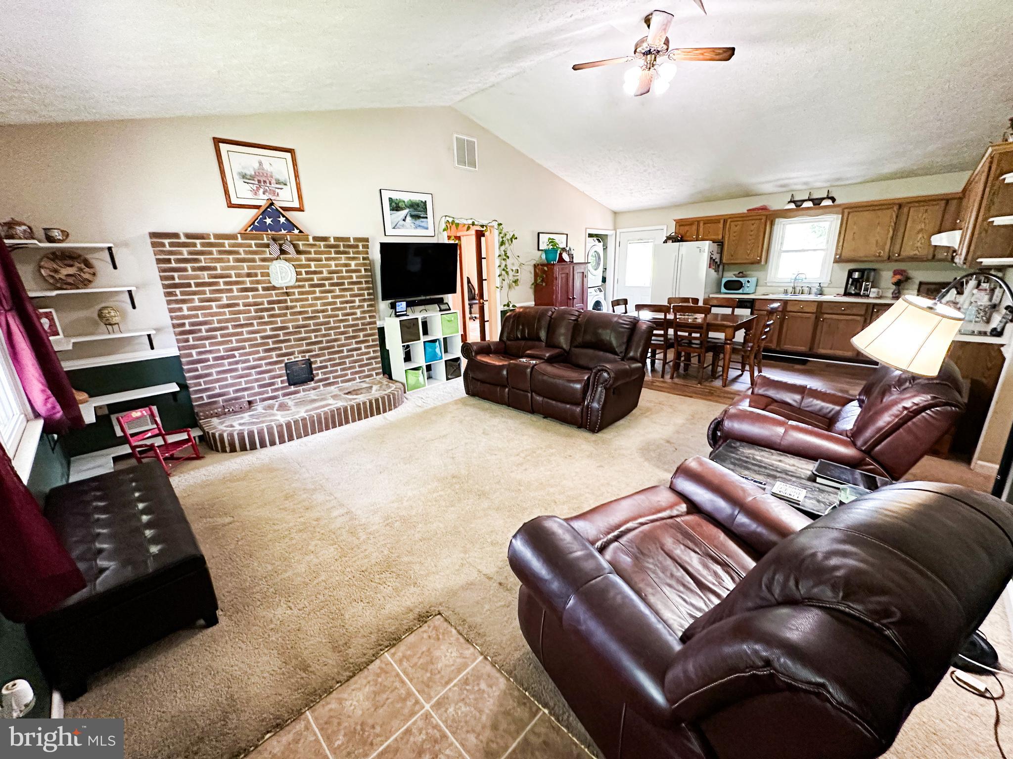 54 Howellsville Road Front Royal, VA 22630 - Photo 4 of 22 Gallery Image 4