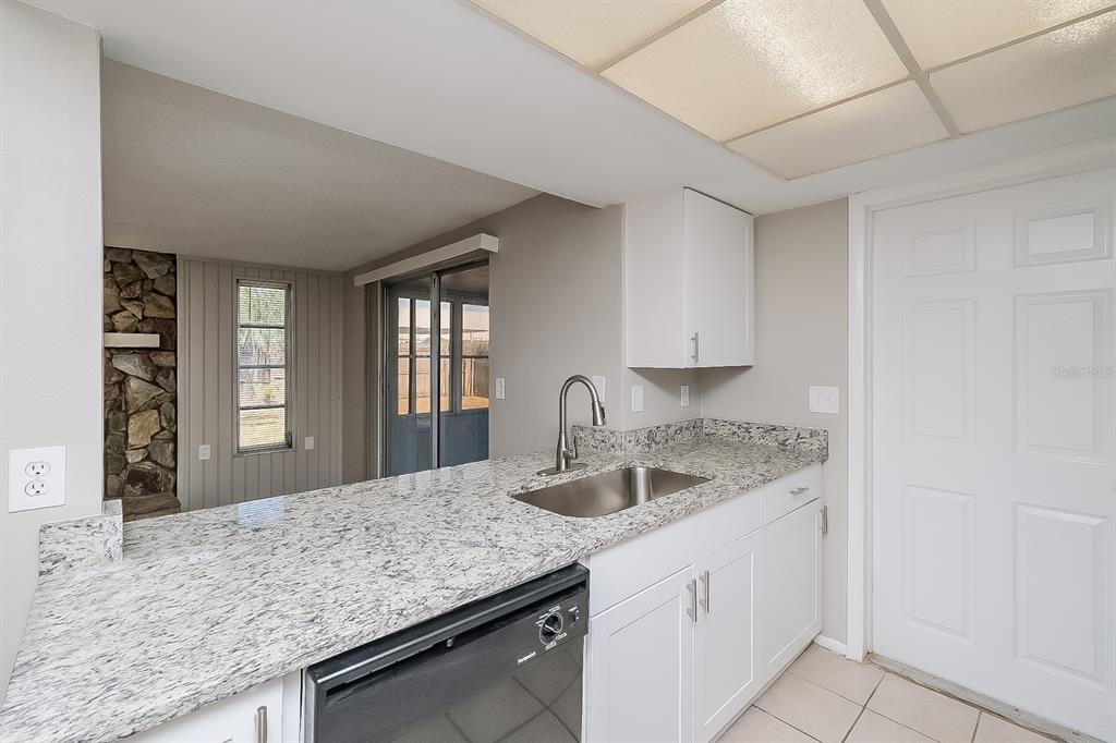 6905 Amarillo Street Port Richey, FL 34668 - Photo 6 of 19 Kitchen