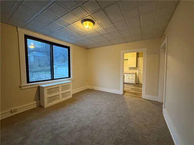 $1,250 | 414 Lenox Avenue, Unit #2, Pittsburgh, PA 15221