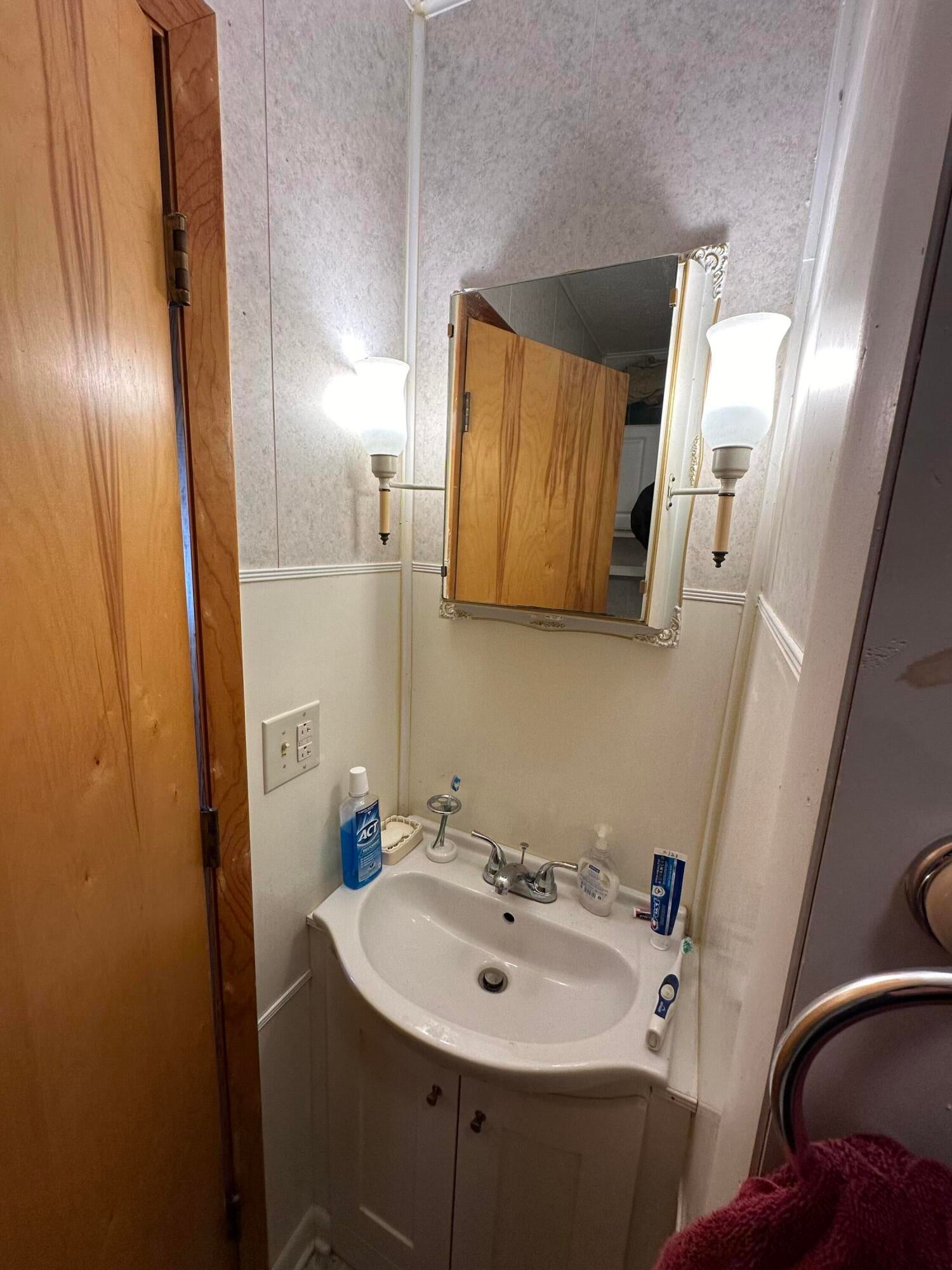 117 Hedrick Hollow Road Crawley, WV 24931 - Photo 39 of 55 Gallery Image 39