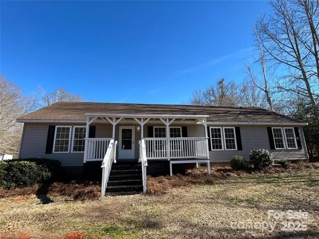 $270,000 | 4665 Mt Carmel Road, Heath Springs, SC 29058