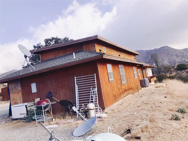 $249,999 | 37610 Canton Way, Caliente, CA 93518