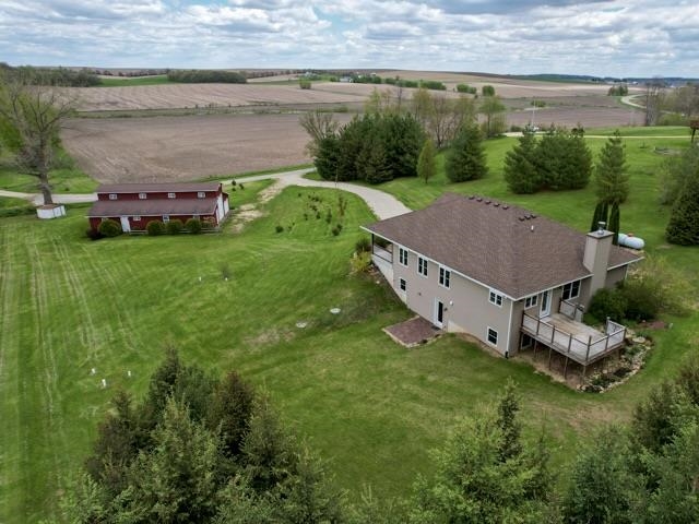 W3689 Sylvester Road Monroe, WI 53566 - Photo 10 of 42