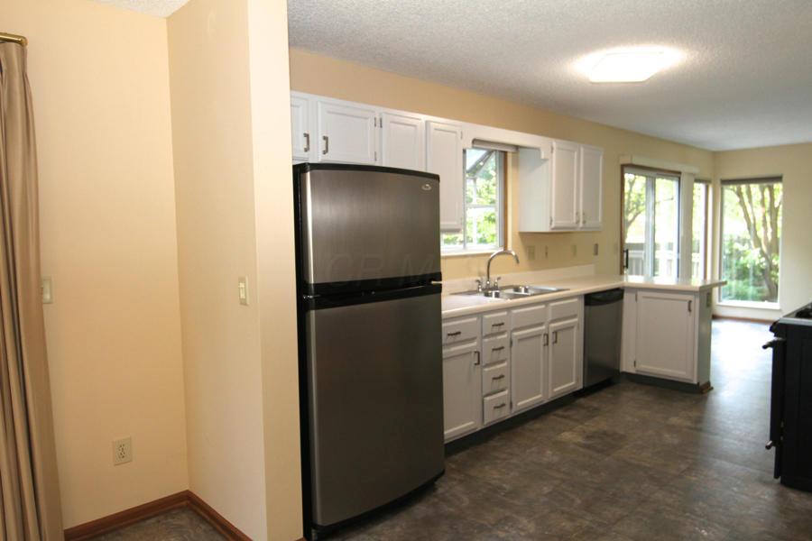3336 Reed Point Drive Hilliard, OH 43026 - Photo 7 of 22 Gallery Image 7