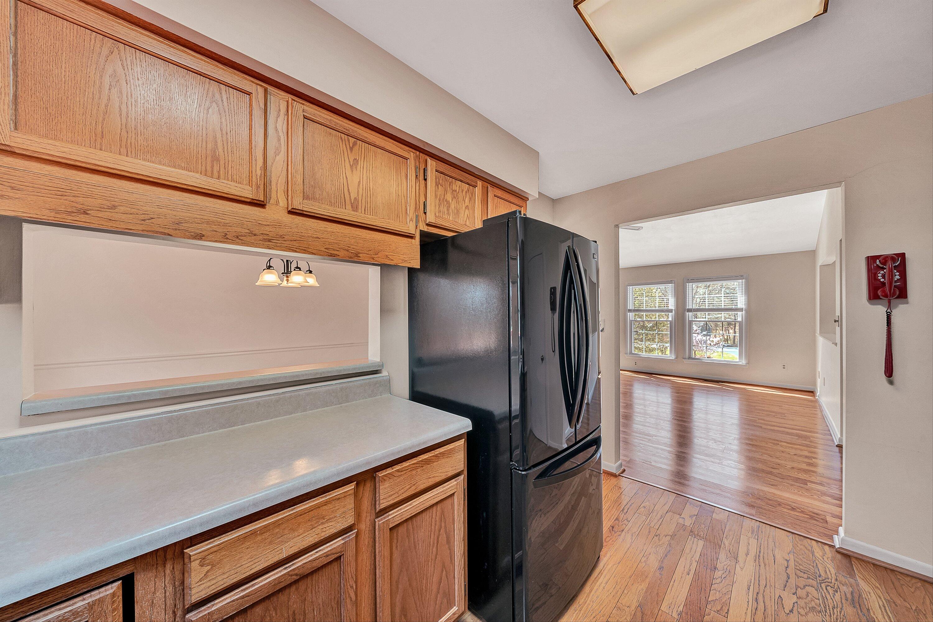 7901 Cedar Edge Road Roanoke, VA 24018 - Photo 13 of 49 Kitchen