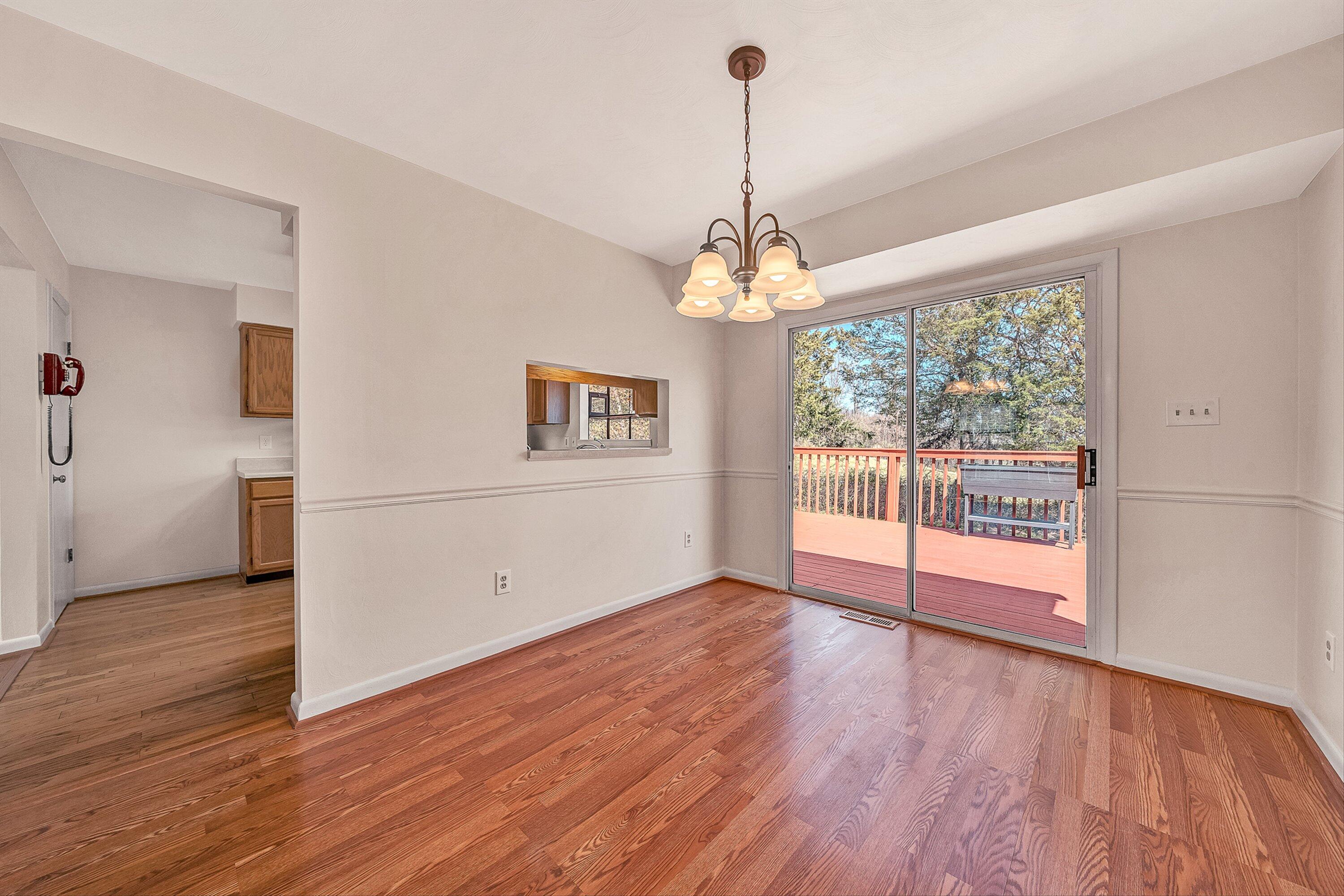 7901 Cedar Edge Road Roanoke, VA 24018 - Photo 16 of 49 Dining Room