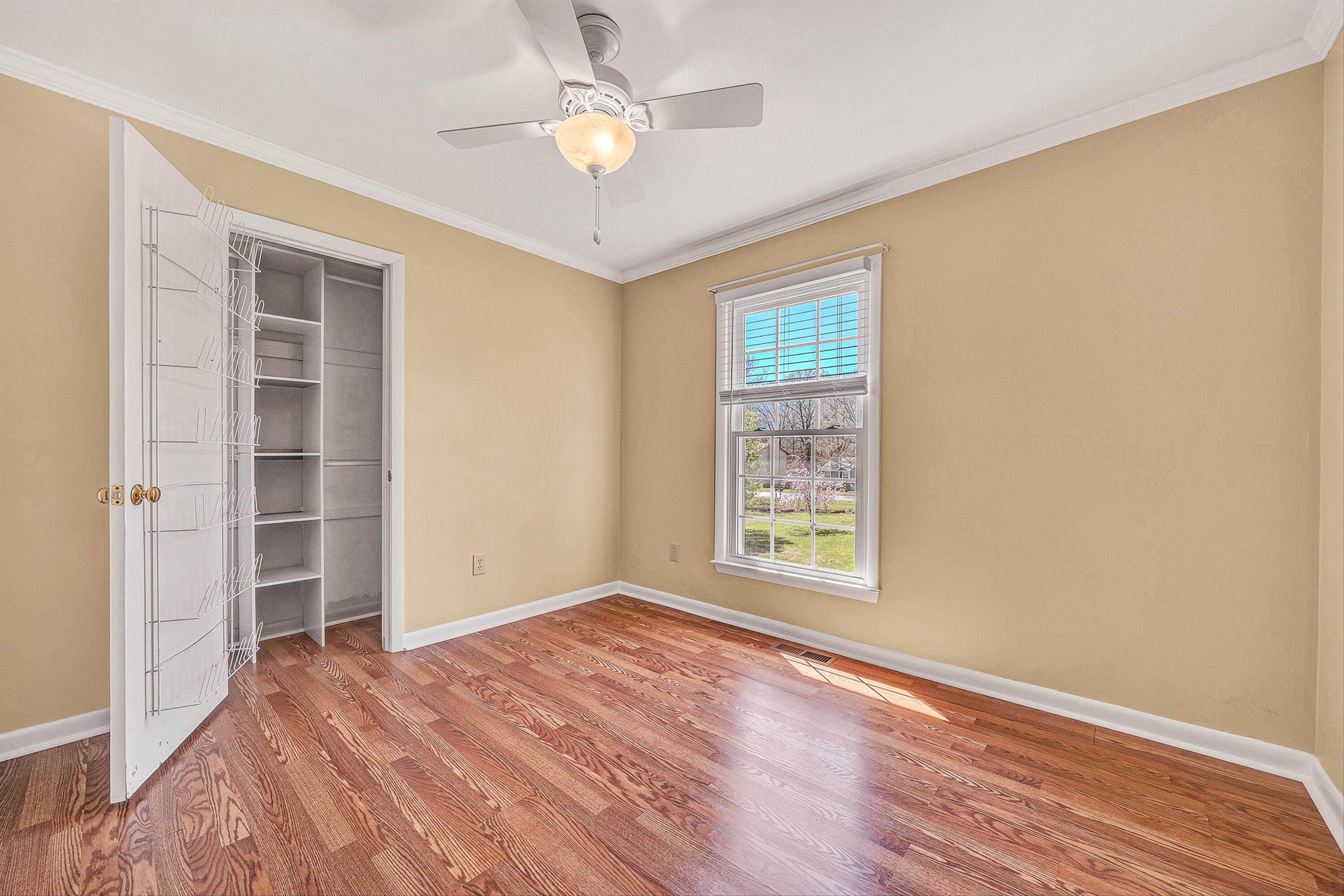 7901 Cedar Edge Road Roanoke, VA 24018 - Photo 34 of 49 3rd Bedroom