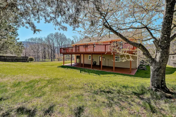 $419,000 | 7901 Cedar Edge Road, Roanoke, VA 24018
