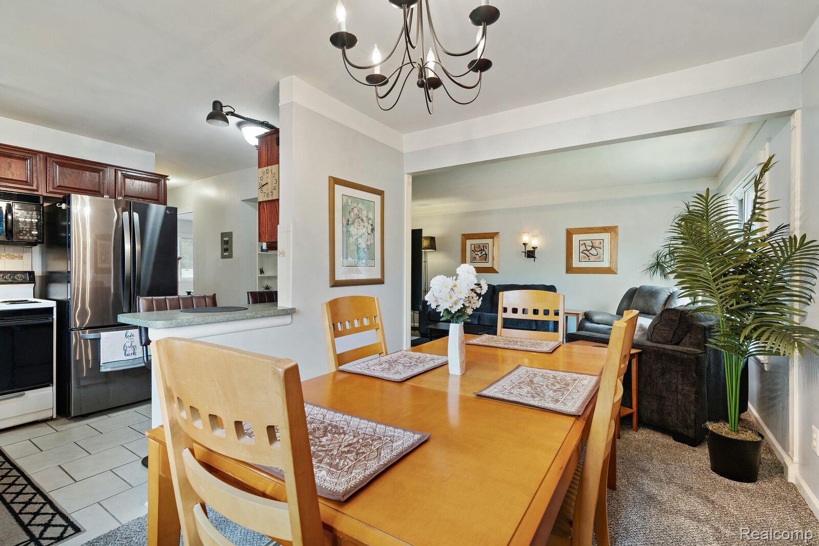 29514 Hoover Road Warren, MI 48093 - Photo 10 of 25 Gallery Image 10