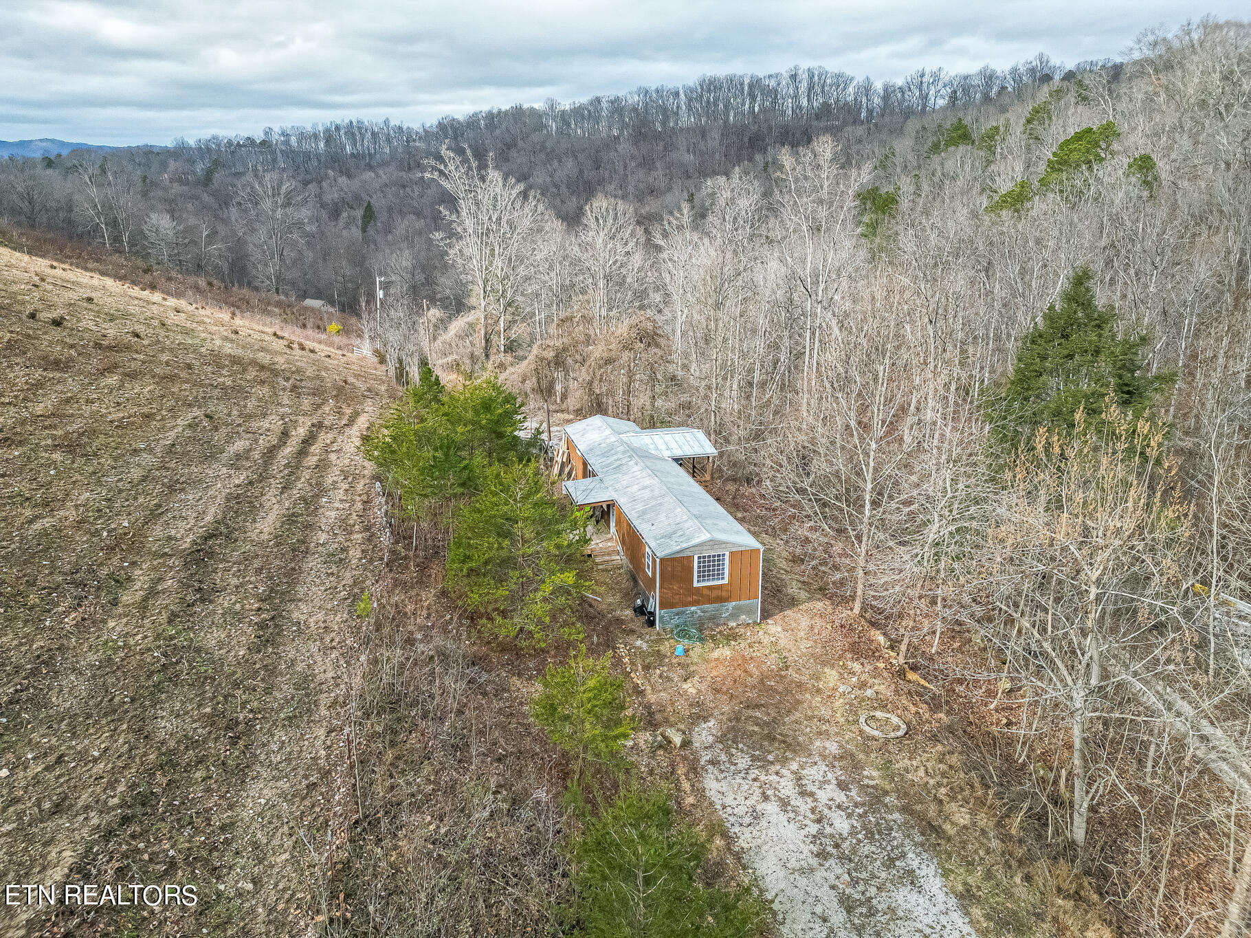 1750 Demory Road La Follette, TN 37766 - Photo 38 of 44 1750 Demory Aerial-3
