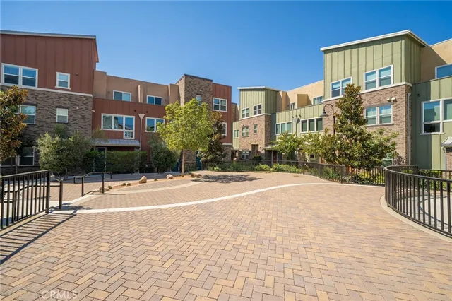 $2,900 | 8836 Jacaranda Avenue, Unit D, Montclair, CA 91763