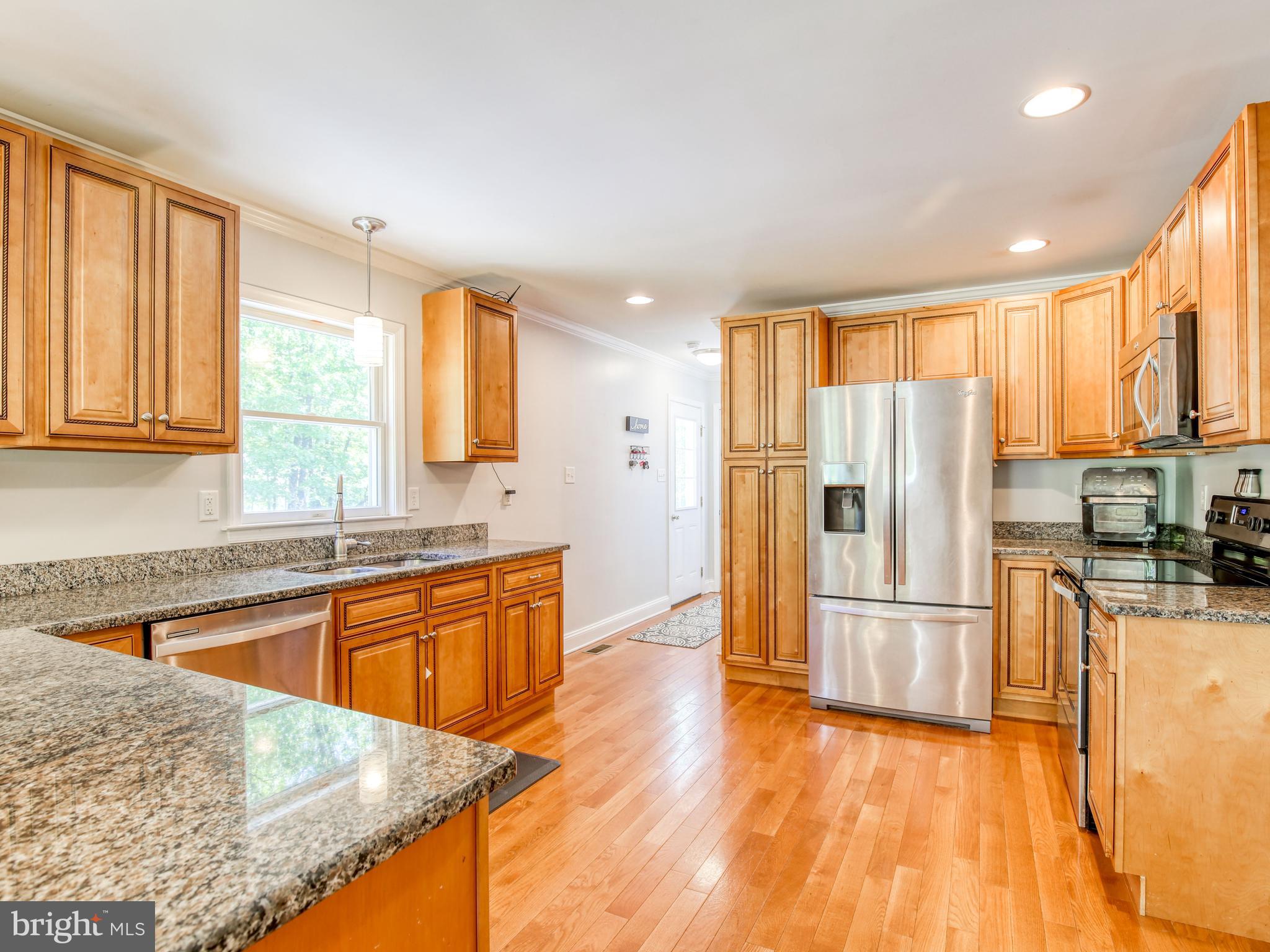 959 Adams Road Winchester, VA 22603 - Photo 7 of 42 Kitchen