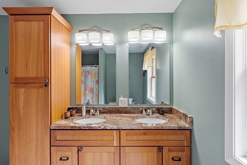 70 Dunn Road Ashburnham, MA 01430 - Photo 20 of 40