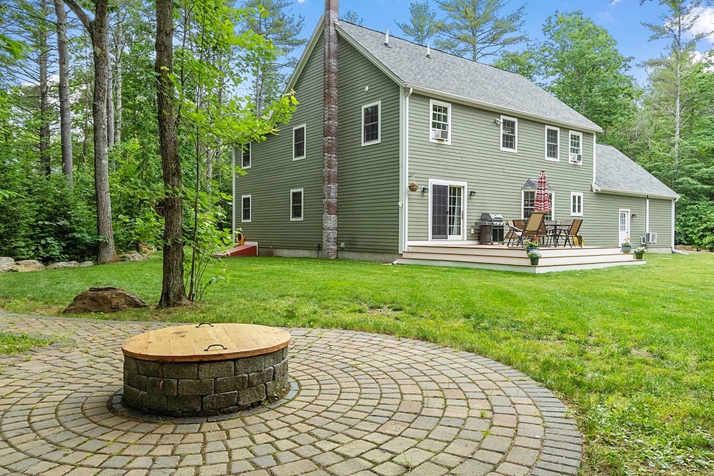 70 Dunn Road Ashburnham, MA 01430 - Photo 34 of 40