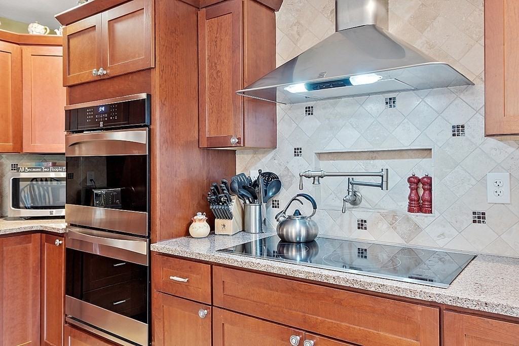 70 Dunn Road Ashburnham, MA 01430 - Photo 6 of 40