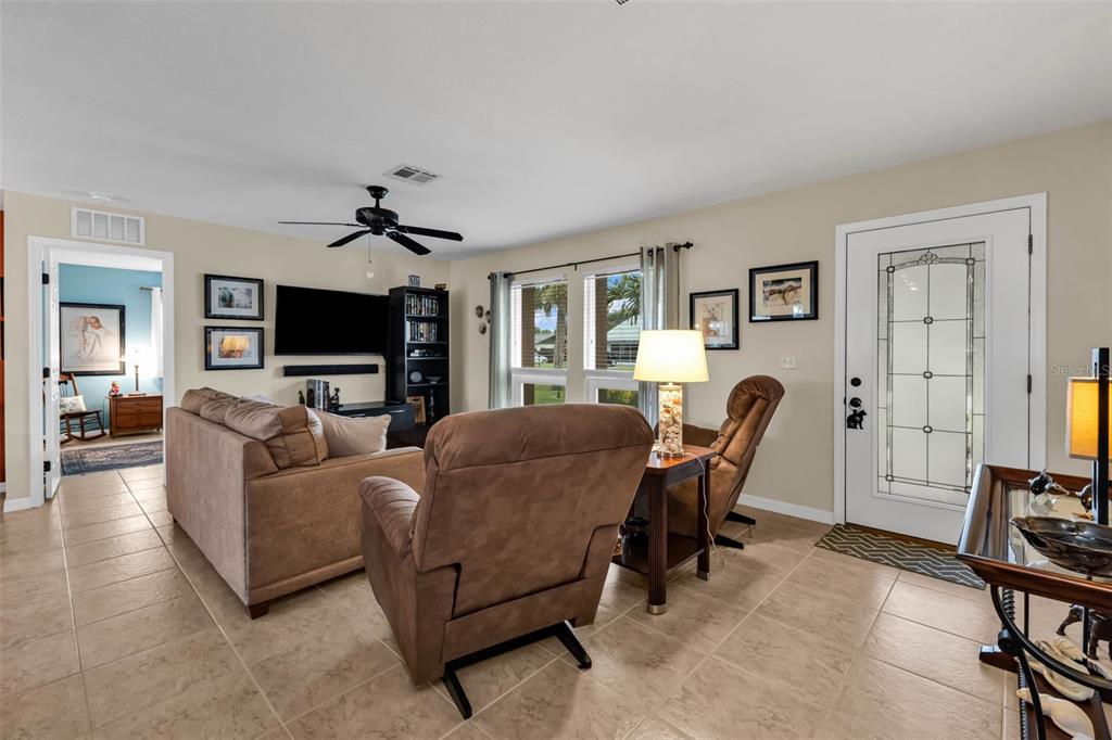 960 Porpoise Road Venice, FL 34293 - Photo 28 of 42 Gallery Image 28