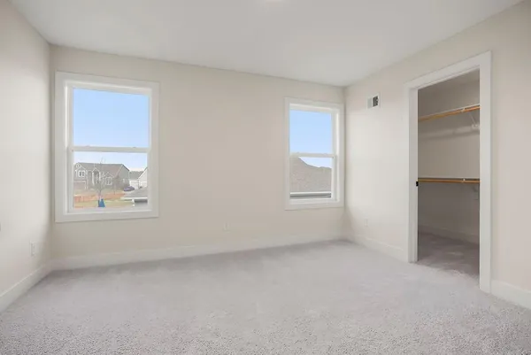 $590,000 | 16578 West 165th Place, Olathe, KS 66062
