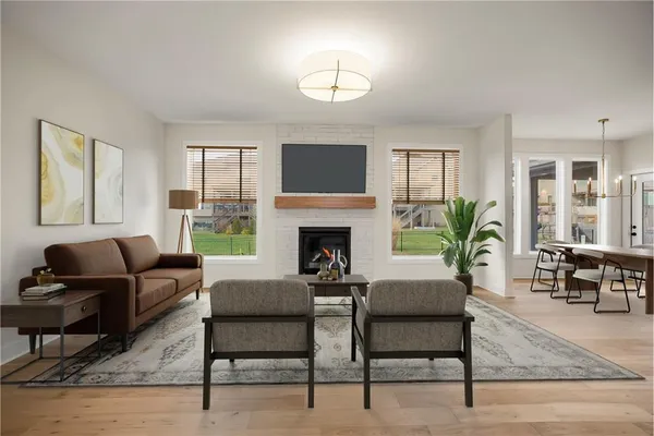 $590,000 | 16578 West 165th Place, Olathe, KS 66062