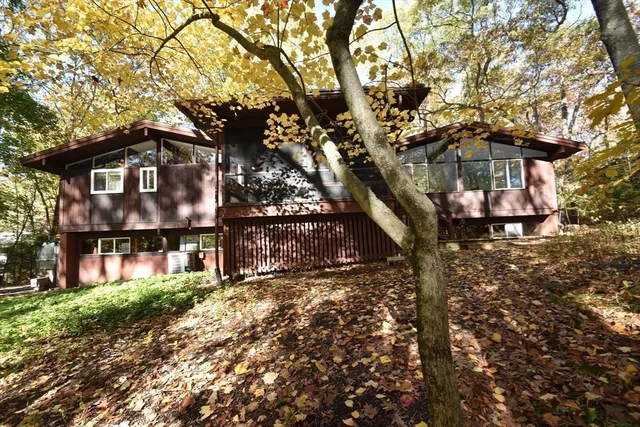 $999,000 | 39 Indian Ridge Road, Natick, MA 01760