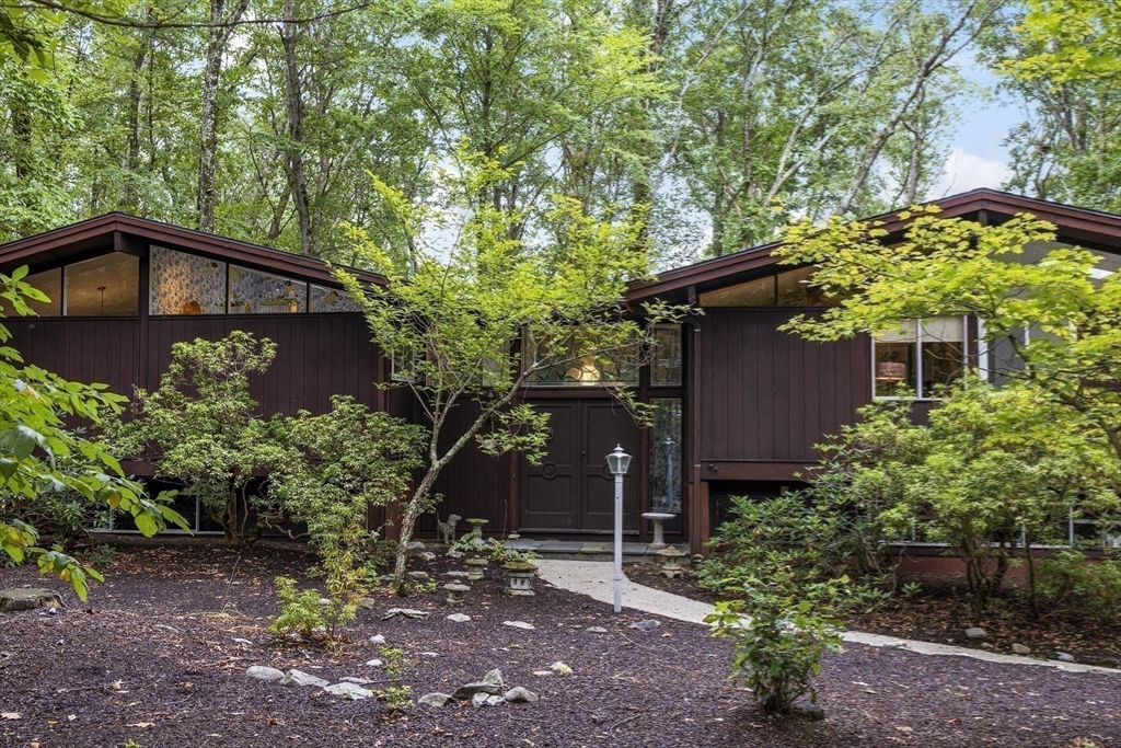 39 Indian Ridge Road Natick, MA 01760 - Photo 23 of 28 Gallery Image 23