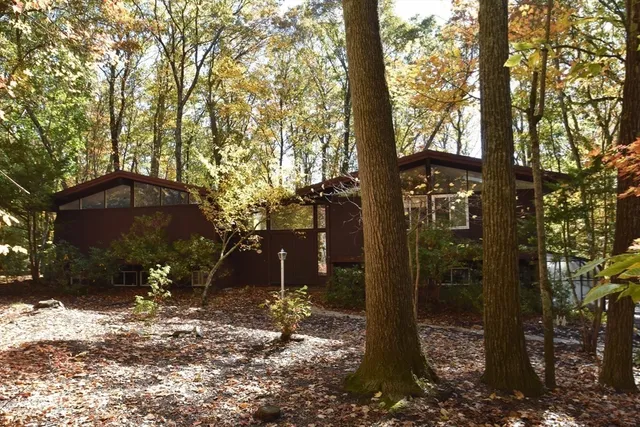 $999,000 | 39 Indian Ridge Road, Natick, MA 01760