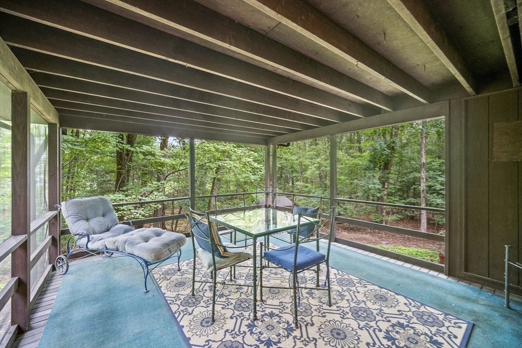 39 Indian Ridge Road Natick, MA 01760 - Photo 9 of 28 Gallery Image 9