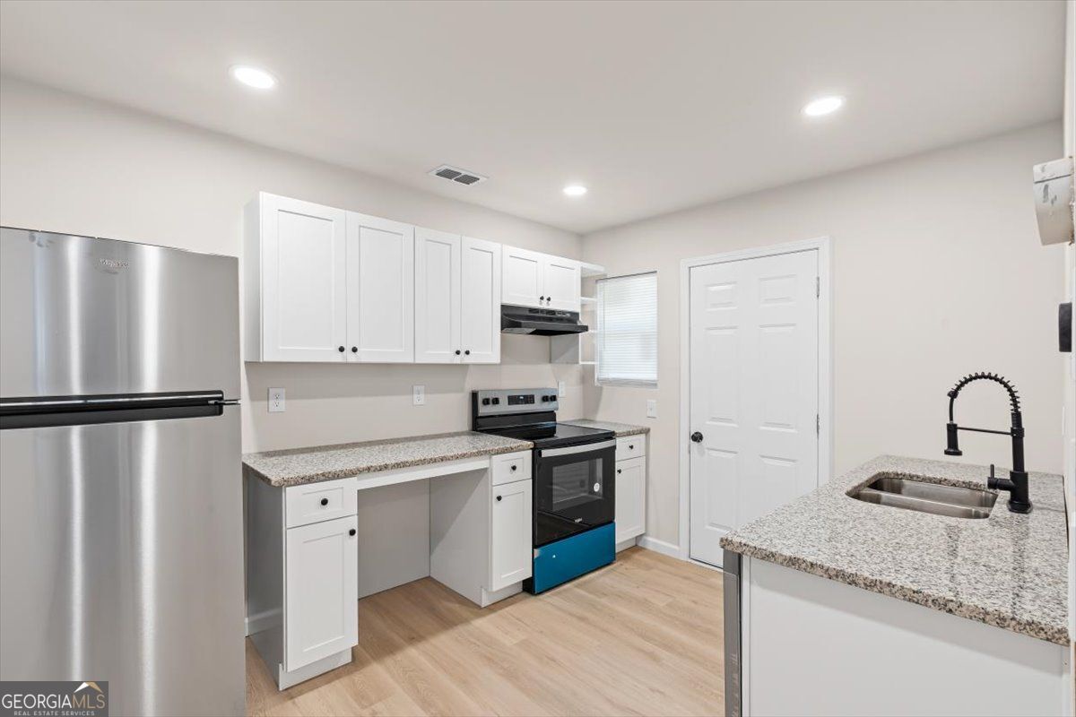 608 A Hardy Avenue Southwest Rome, GA 30161 - Photo 7 of 34