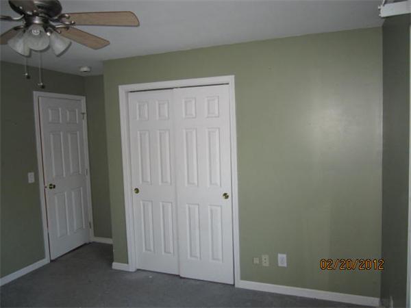 52 H Foote Road Charlton, MA 01507 - Photo 11 of 24