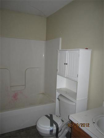 52 H Foote Road Charlton, MA 01507 - Photo 15 of 24