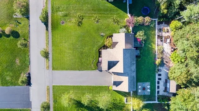 $779,000 | 6 Waterford Circle, Dighton, MA 02715