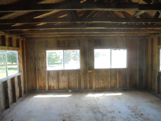 9460 South Vandecar Road Shepherd, MI 48883 - Photo 30 of 33 DSC06279