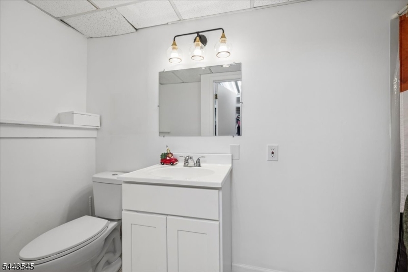 1 Arthur Road Hopatcong, NJ 07874 - Photo 28 of 38