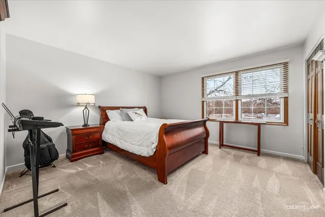 $399,000 | 1712 Coach Drive, Naperville, IL 60565