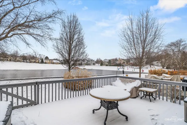 $399,000 | 1712 Coach Drive, Naperville, IL 60565