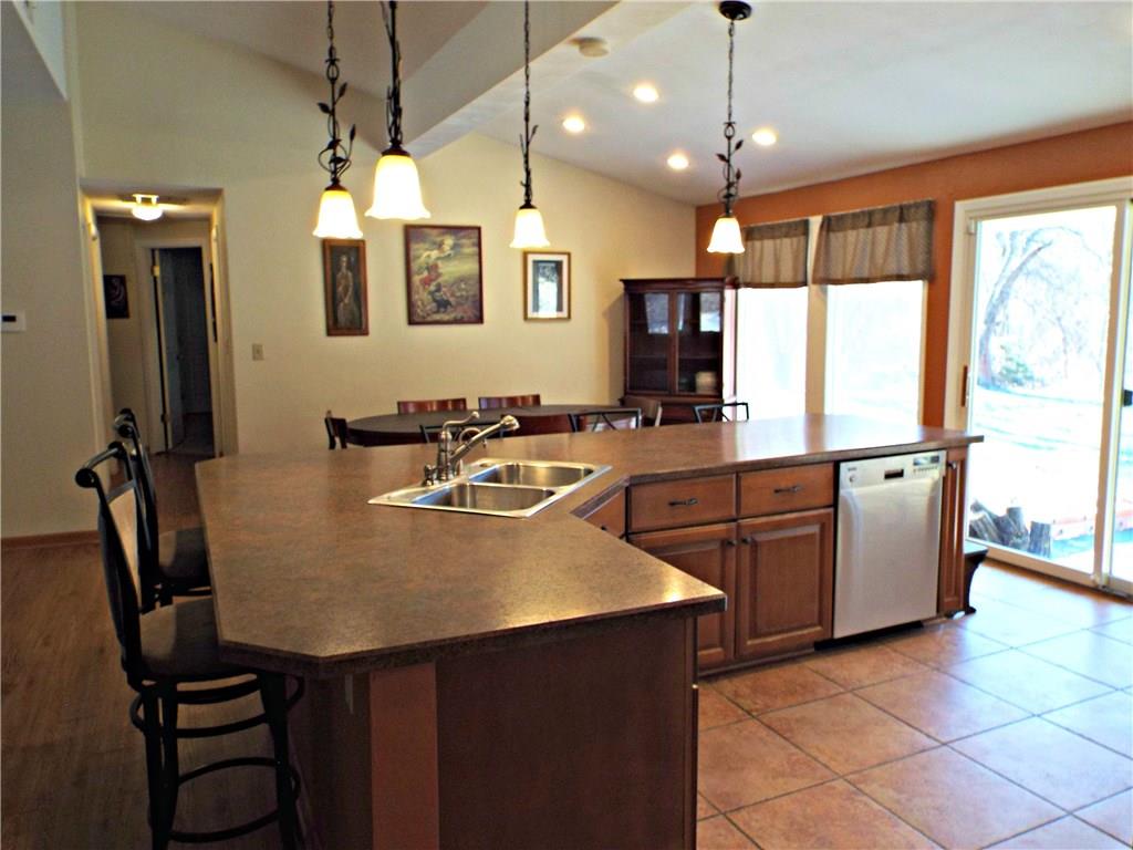 1349 Sugar Run Road Venetia, PA 15367 - Photo 10 of 19