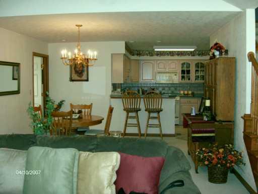 828 Brendle Trace, Unit 36 Springfield, OH 45503 - Photo 3 of 7
