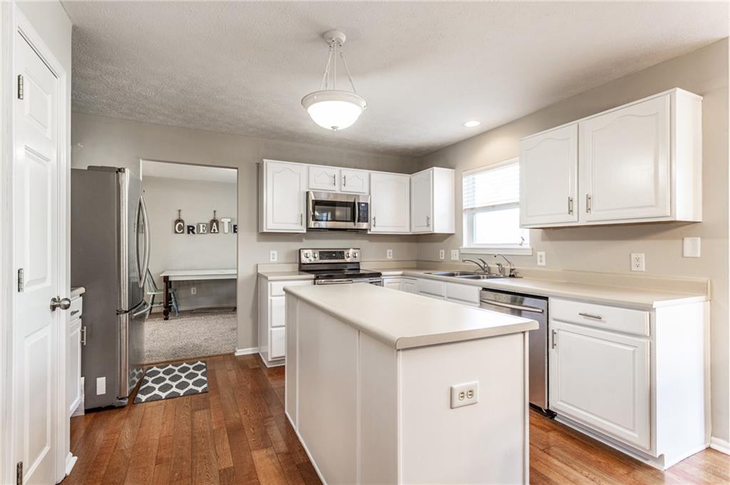 8638 Rapp Drive Indianapolis, IN 46237 - Photo 13 of 36 Gallery Image 13