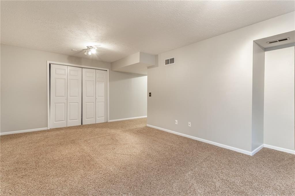 8638 Rapp Drive Indianapolis, IN 46237 - Photo 26 of 36 Gallery Image 26