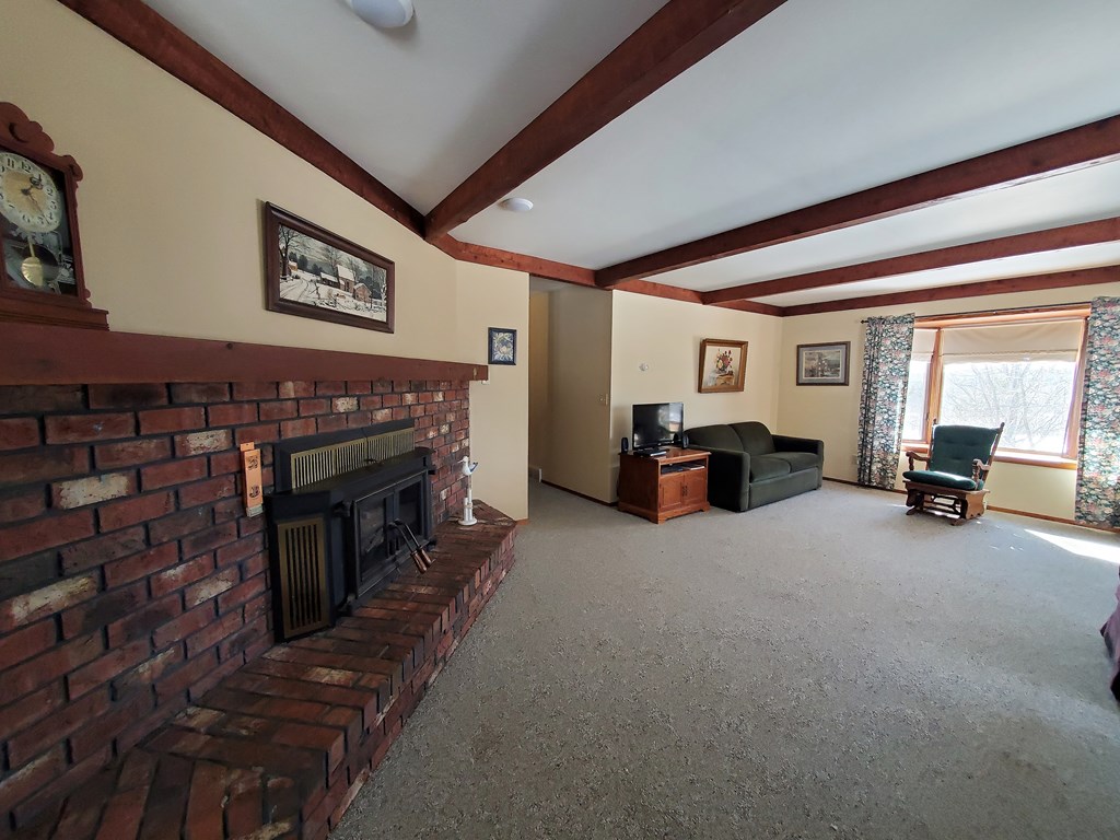 4994 Ripp Road Sturgeon Bay, WI 54235 - Photo 7 of 23 Gallery Image 7