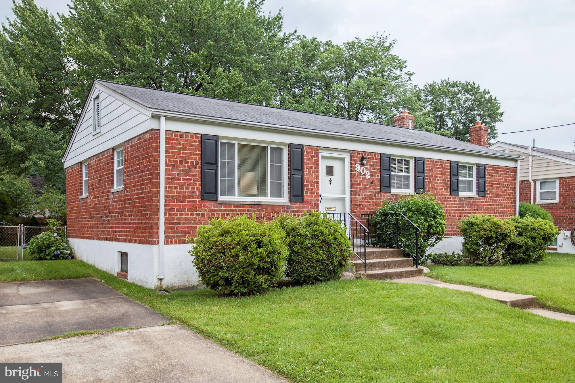 902 Gabel Street Silver Spring, MD 20901 - Photo 2 of 20 Exterior (Front)