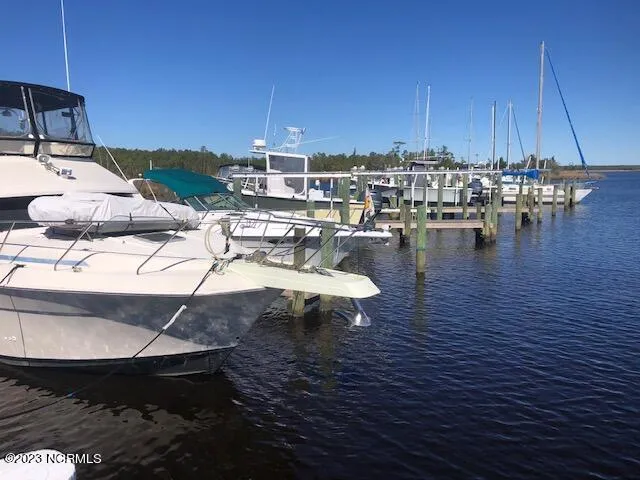 $28,500 | 123 East Dowry Creek, Belhaven, NC 27810